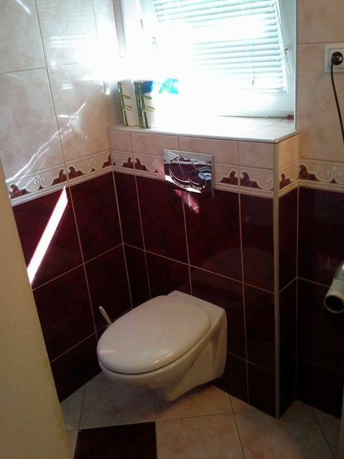 Apartma Pr' Vok ليسْتْسي المظهر الخارجي الصورة